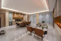Lavande Hotel (Jin Kongque Street, Mang City) - Parkering