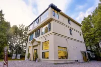 Seayle Hotels near Xianju Jingxing Cliff Scenic Spot & Historical Site