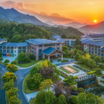 Xiuhe Hot Spring Holiday Hotel