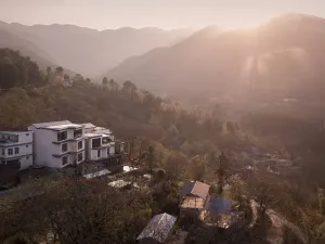 Shuji Mountain Villa (Cloud Sea Sunrise Observation Deck)