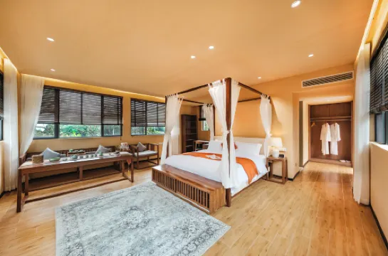 Shaochong Staycation - Mountain view