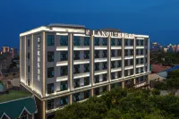Rililanou International Hotel Hotels near Ruili Ancient City Cultural Tourism Demonstration Zone