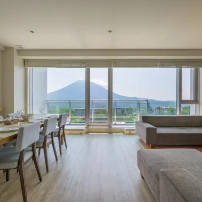Niseko Landmark View Hotels near Ace Gondola