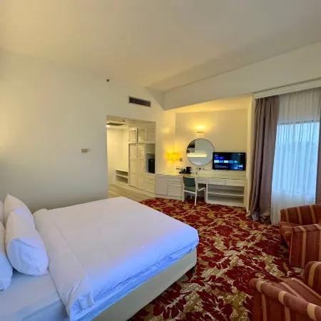 Royal Park Hotel