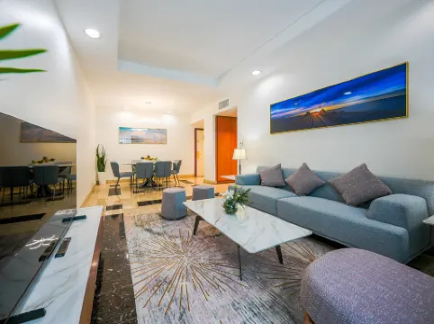 Al Bustan Centre & Residence