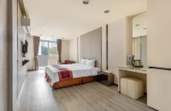 鬆鶴園 文武廟周辺のホテル