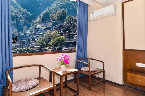 Qianhu Mingyue Hotel