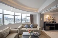 New Season Hotel