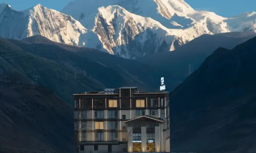 Ozz·nice5·Time Absolution Resort Hotel (Kangding Xinduqiao Branch)