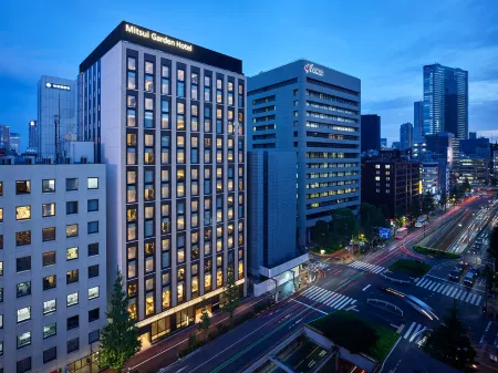 Mitsui Garden Hotel Ginza-Gochome Отели рядом с достопримечательностью «Teikyo Heisei University»