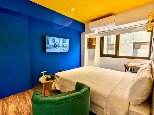 Journey Town Inn