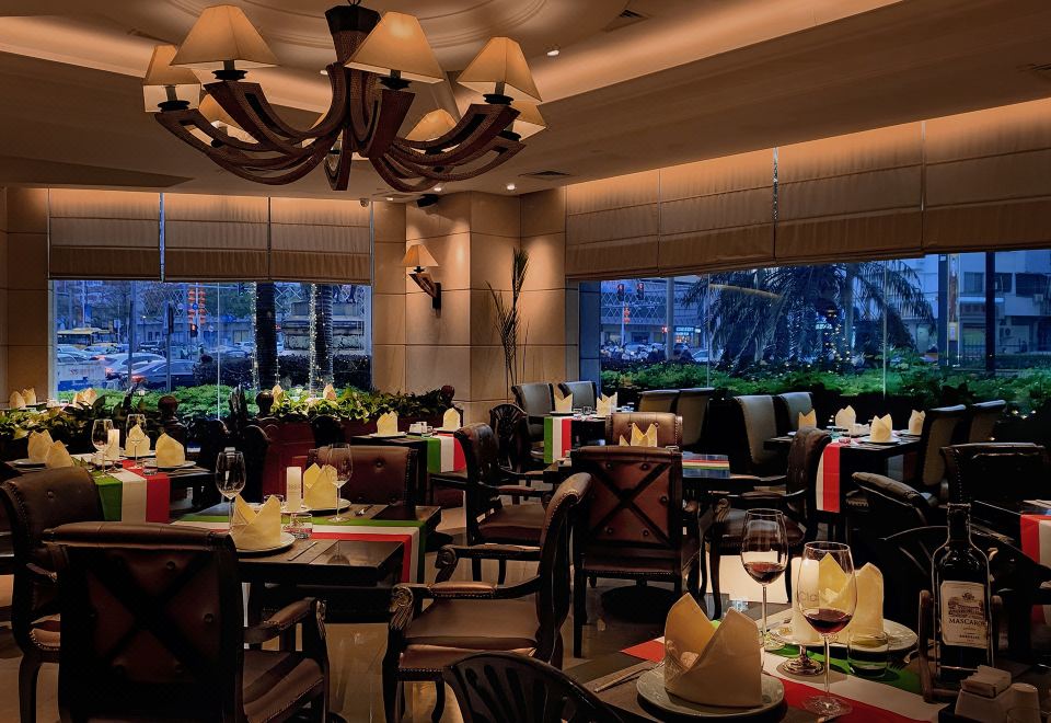 Grand Noble Hotel Dongguan Hotel Overview