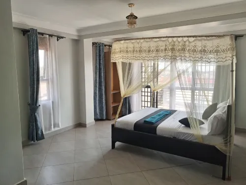 Petal Palace - Masindi Hotels in Buruuli