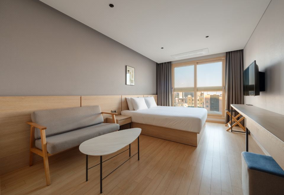 2. 르컬렉티브 속초..