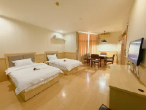 Mama Self-checkin Homestay (Xiushui Ninghong Grand Market)