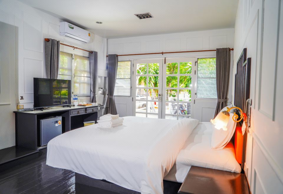 Luna Hut Resort 수영장