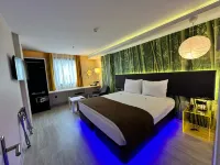 Tempo Suites Airport Hotels near Bahcelievler