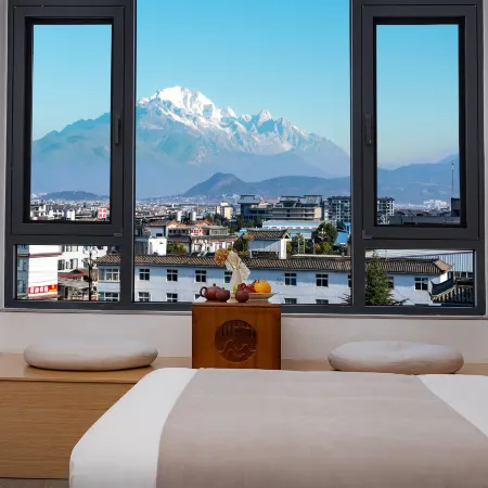 Xinhe Xiaoyuan Homestay (Lijiang High speed Railway Station)