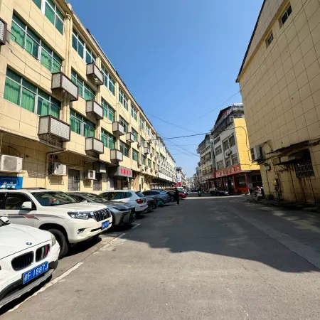 Kaiman Hotel (Nancheng Bus Station Jiuding Commercial City)