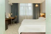 眾逸飯店（深圳華強北店） 上海財經大學(深圳研究生教學點)附近的飯店