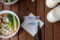 Xijiang Wants to stay in  Light Luxury Hotel (Observation Deck Branch) - breakfast