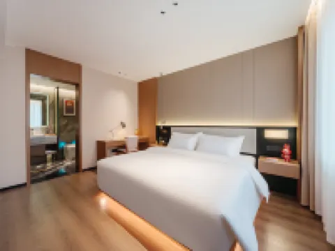 Laishan Hotel Hotels in Qionglai