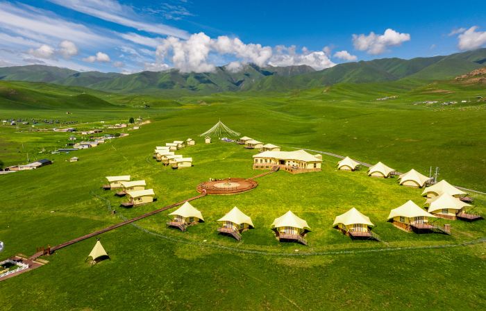 Xiahe Sangke Tianjing Camp