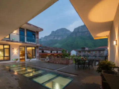 Linzhou Zhenshi Renjia Homestay (Taihang Grand Canyon Shibanyan) Hotels in Linzhou