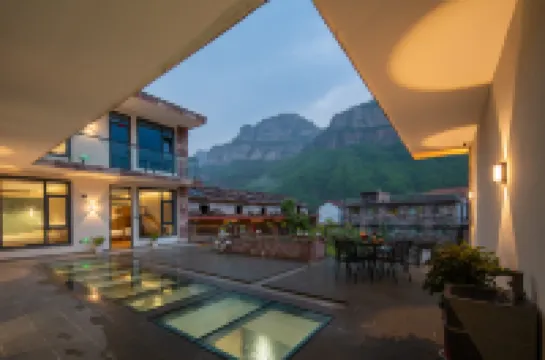 Linzhou Zhenshi Renjia Homestay (Taihang Grand Canyon Shibanyan)