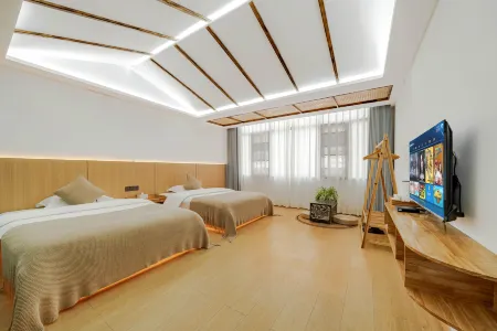 Tian Yin Mountain Residence (Huangguoshu Waterfall Store) Отели в г. Гуанлин