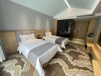 Yadong Shanghai Huayuan Hotel