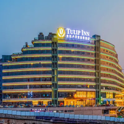 Jinxi Hotel Louvre, Guizhou Hotels near Shuanglongnan Railway Station