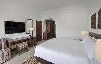 منتجع الظفرة، مجموعة فيجنيت من IHG فنادق في مدينة زايد