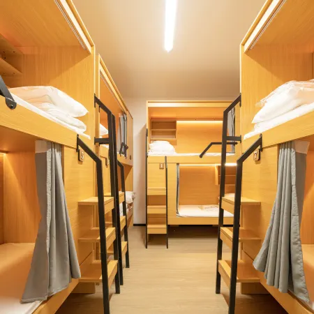 Yujian hostel(The Bund Nanjing Road Branch)