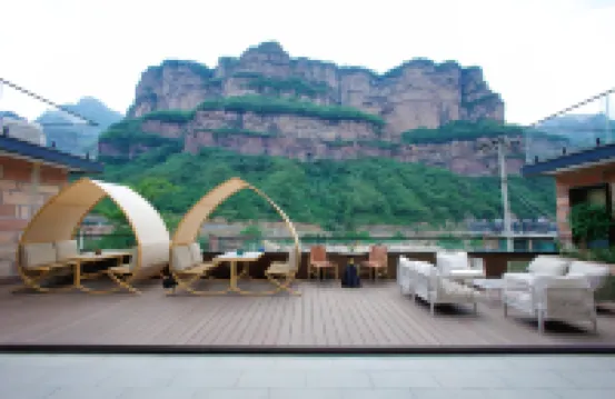 Shuilian Dream Hotel (Linzhou Taihang Grand Canyon Shibanyan Town)