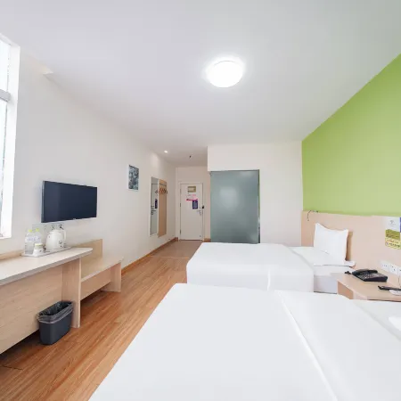 Home Inn Pebble Hotel (Linyi Yihe Road South Long-distance Passenger Transport Station)