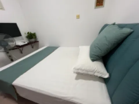 Changsha Hongshun Guest House (Guanshaling Subway Station)