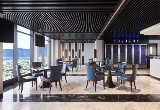 2. 포 포인츠 바이..