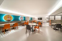 City Comfort Inn Hotel (Jiangmen Juncheng Building) 장먼 호텔