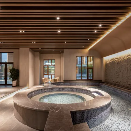 Wanda Moments Hot Spring Hotel (Tourism Service Center of West Changbai Mountain)