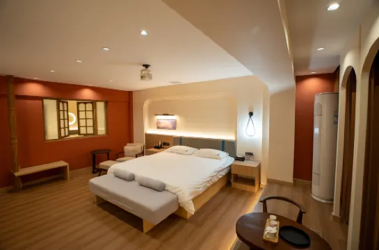 雲驛漠居（敦煌夜市店）