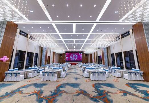 메후드 레스티의 침실 인테리어 이미지