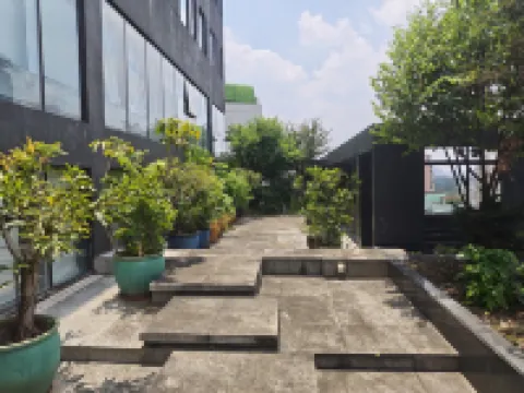 宜尚酒店（廣州越秀公園地鐵站北京路步行街店） 鄰近南越王博物院（王墓展區）的酒店