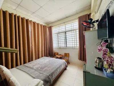 Ren Hostel