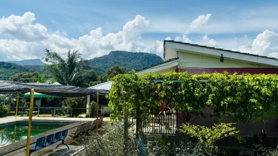 Capital O 91186 Rumah Rehat Bukit Inas