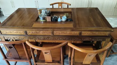 Lizhijin Hotel (Chengdu Shuangliu International Airport Hangdu Street Metro Station) Отели рядом с достопримечательностью «Jiaolonggang Zhanshi Center»