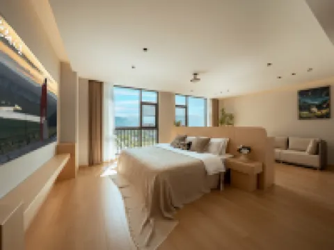 AuraYS.hotel Hotels in Midu