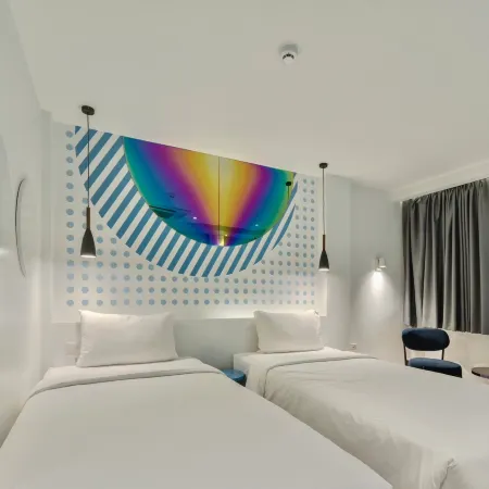 Budacco The Living Place Отели рядом с достопримечательностью «Башня Баййок»