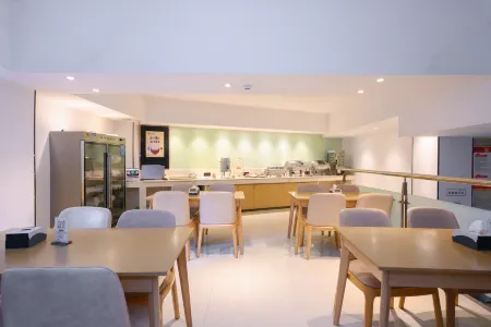 City Comfort Inn Hotel (Wugang) Отели в г. Уган