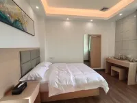 Zhuzhu Homestay (Shaoguan Nanxiong) - parking